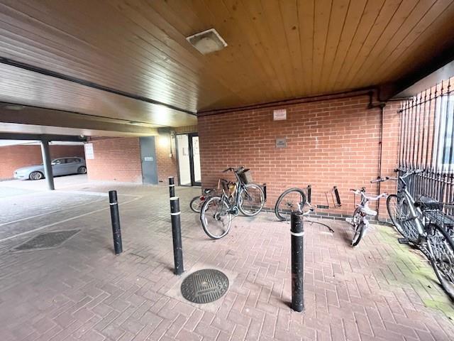 Bike store