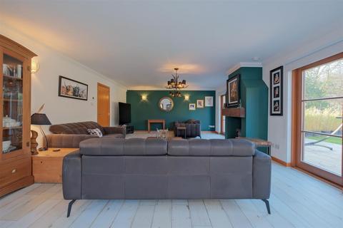 4 bedroom terraced house for sale, Crossbow Gardens, Blantyre
