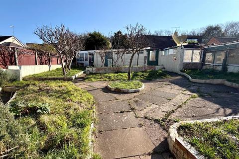 2 bedroom detached bungalow for sale, Alwen Drive, Rhos On Sea, Colwyn Bay