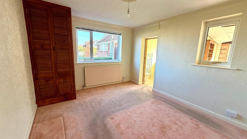 Side aspect bedroom 1