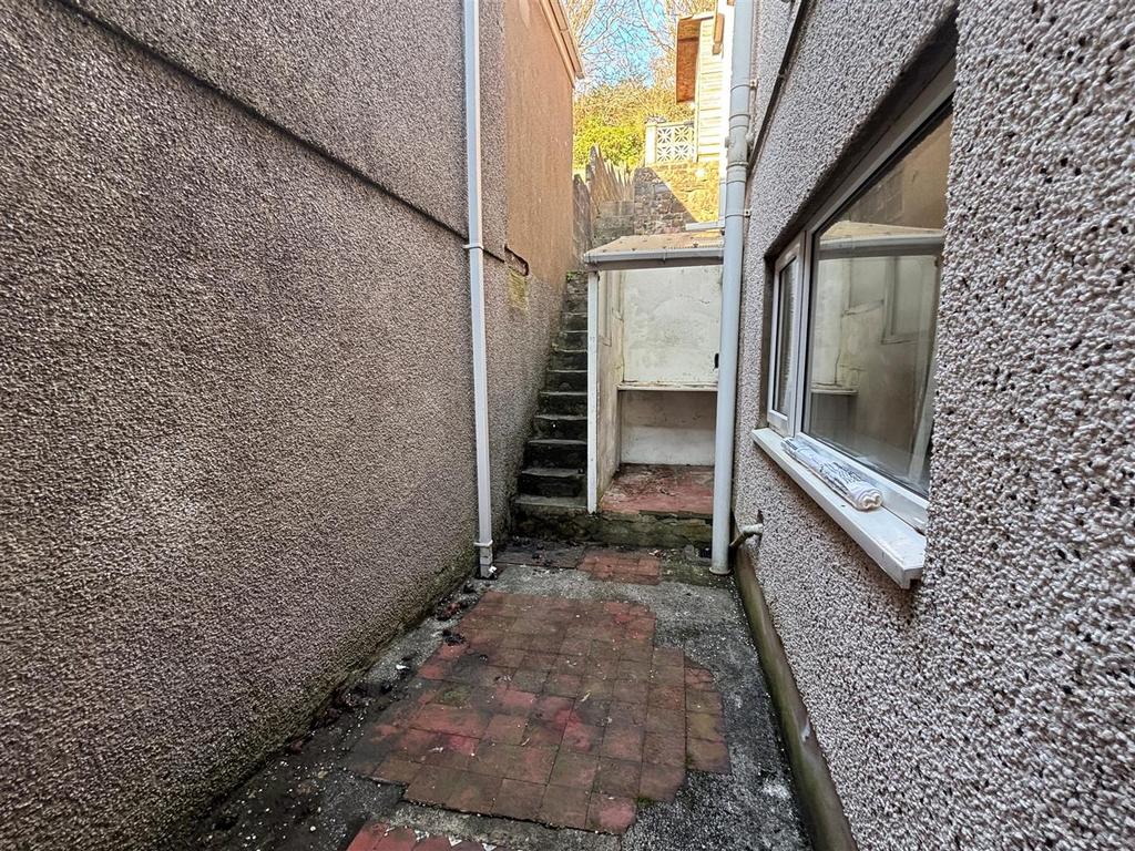 External Utility Room