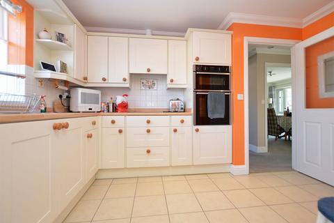 2 bedroom semi-detached bungalow for sale, Millfields, King's Lynn PE30