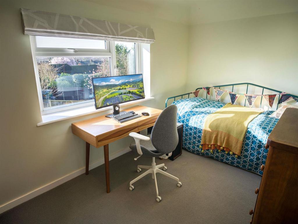 Rear-Bedroom.jpg