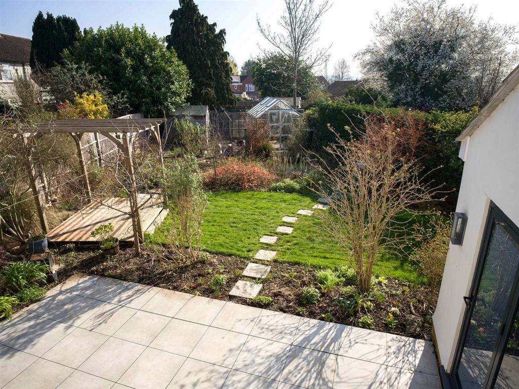 Garden-2.jpg
