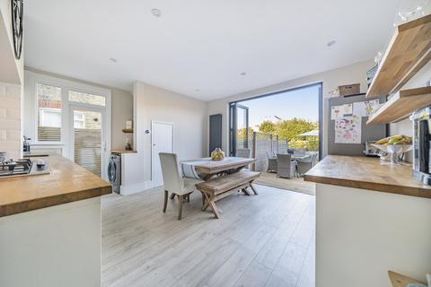 2 bedroom terraced house for sale, Burntwood Lane, Earlsfield, London, SW17