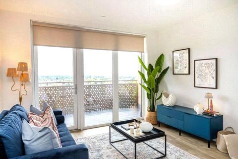 2 bedroom apartment to rent, Elmsleigh Road, Staines-upon-Thames, Surrey, TW18