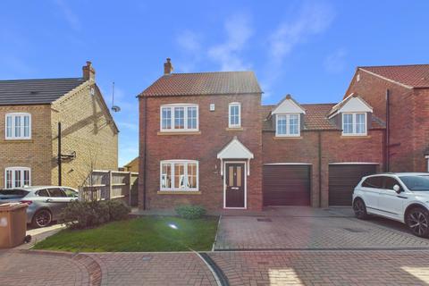 3 bedroom semi-detached house for sale, Hellyer Rise, Kirk Ella, Hull, HU10 7GJ