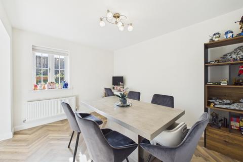 3 bedroom semi-detached house for sale, Hellyer Rise, Kirk Ella, Hull, HU10 7GJ
