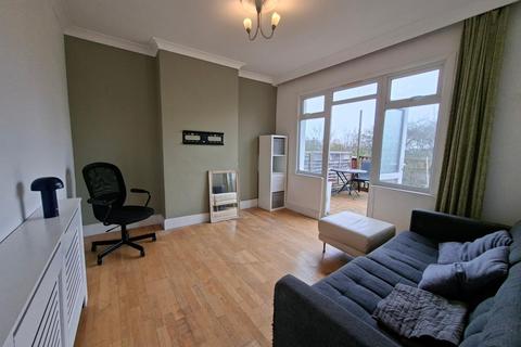 1 bedroom apartment to rent, Walpole Road, London, N17