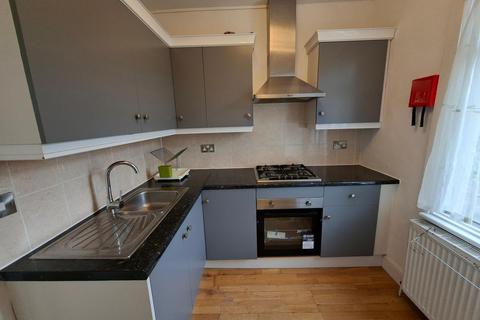 1 bedroom apartment to rent, Walpole Road, London, N17