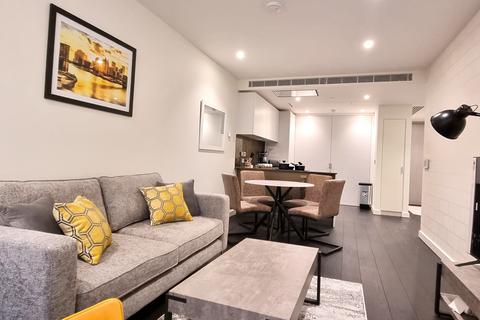 1 bedroom apartment to rent, Bondway, London SW8