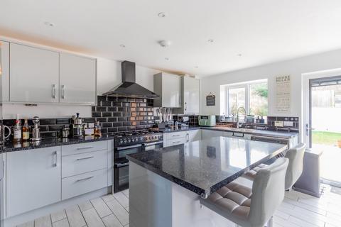 3 bedroom detached house for sale, The Hawthorns, Cardiff CF23