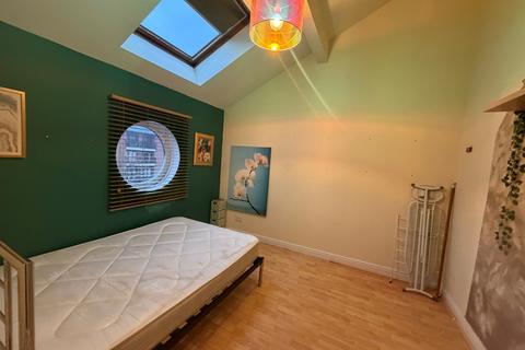 undefined, Priory Wharf, Birkenhead, CH41