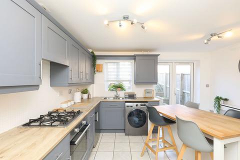 3 bedroom terraced house for sale, Gleadless View, Sheffield S12