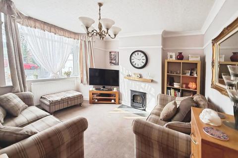 3 bedroom semi-detached house for sale, Chester Road North, Kidderminster, DY10