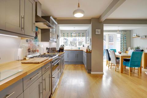 3 bedroom detached house for sale, Bensgrove Close, Woodcote, South Oxfordshire
