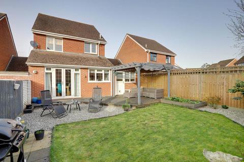 3 bedroom detached house for sale, Bensgrove Close, Woodcote, South Oxfordshire