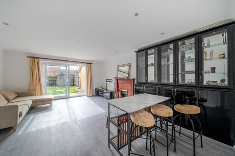 undefined, Pankhurst Close, Isleworth