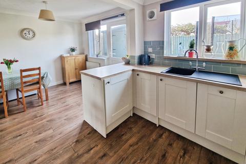3 bedroom end of terrace house for sale, Stroud Road, Freshwater, Isle Of Wight