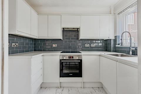undefined, Gales Drive, Crawley, RH10