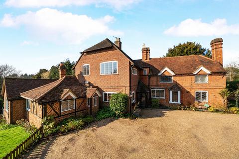 undefined, Perry Hill, Worplesdon, Guildford, Surrey, GU3