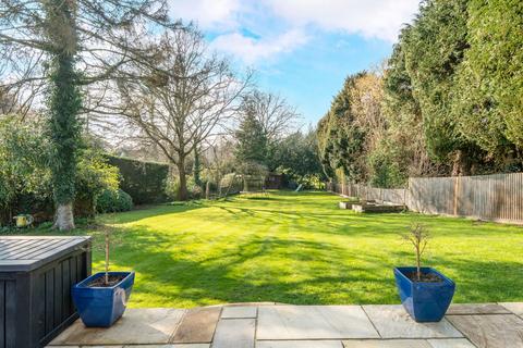 undefined, Perry Hill, Worplesdon, Guildford, Surrey, GU3