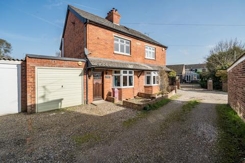 undefined, Wheatsheaf Lane, Newbury, RG14