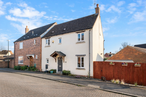 3 bedroom semi-detached house for sale, Garrick Road, Bromsgrove B60 2TH