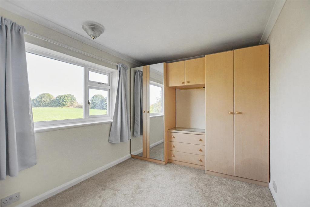 Bedroom 1 1.jpeg
