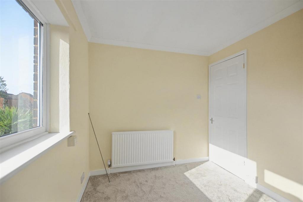 Bedroom 3 2.jpeg