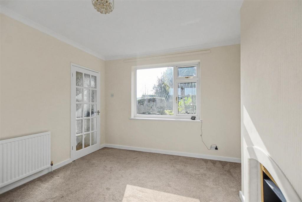 Dining Room 2.jpeg