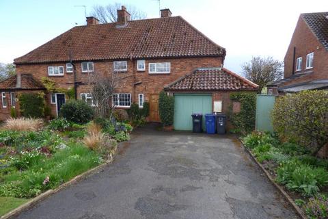 undefined, Riseholme Lane, Riseholme