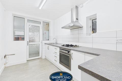 3 bedroom end of terrace house for sale, Beake Avenue, Coventry CV6