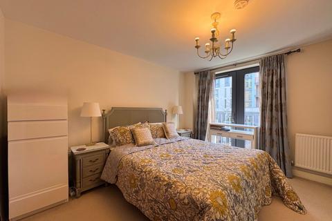 3 bedroom duplex for sale, Nobel Close, Theodor Court, NW9