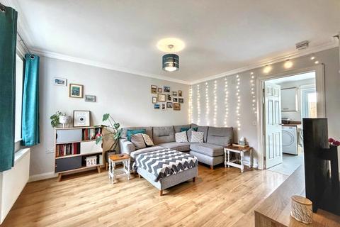 2 bedroom terraced house for sale, Scholars Close, Rogerstone, Newport