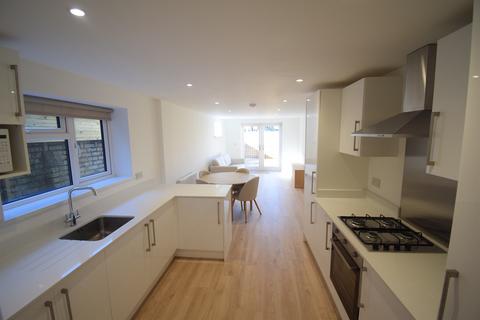 undefined, Canton, Cardiff
