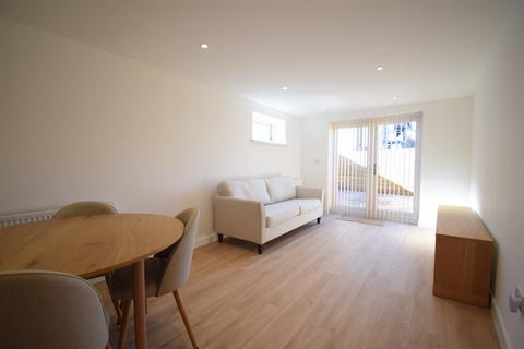 undefined, Canton, Cardiff