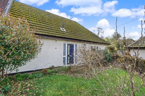 2 bedroom semi-detached bungalow for sale, Hawton Crescent, Nottingham