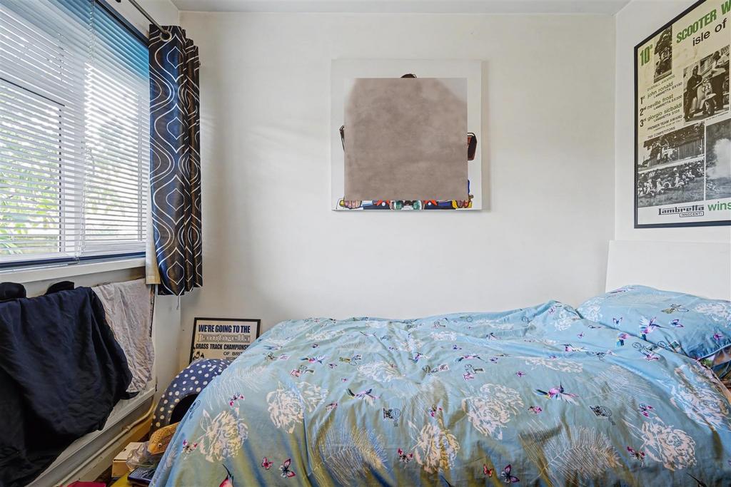 Bedroom 2.jpeg