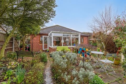 2 bedroom detached bungalow for sale, Detached Bungalow in Holt Near the Town Centre