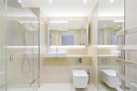Studio to rent, Cashmere House, Leman Street, Aldgate, London, E1