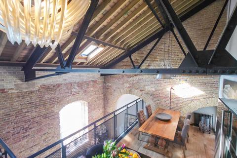 3 bedroom duplex for sale, Building 46, Marlborough Road, London, SE18 6TA