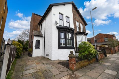 5 bedroom semi-detached house for sale, Lynwood Avenue, Eccles, M30