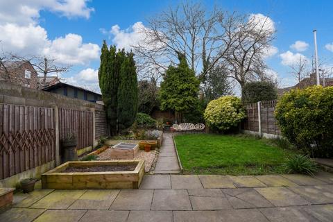 undefined, Lynwood Avenue, Eccles, M30