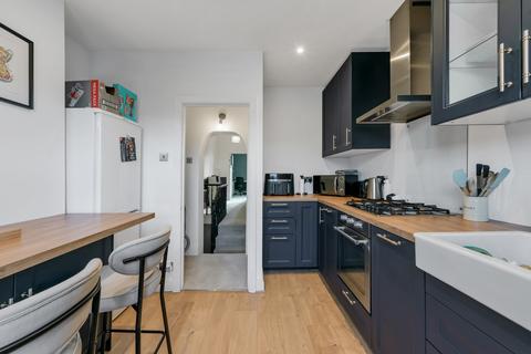 1 bedroom apartment for sale, Kingston Road, Wimbledon SW19