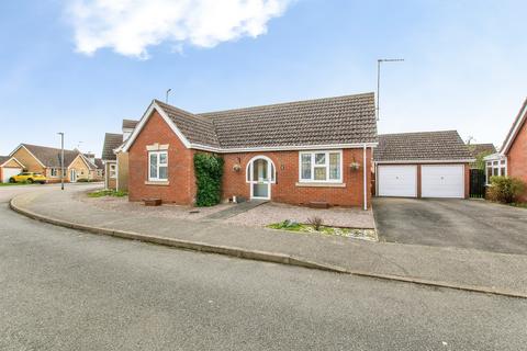 2 bedroom detached bungalow for sale, Munday Way, Leverington, Wisbech