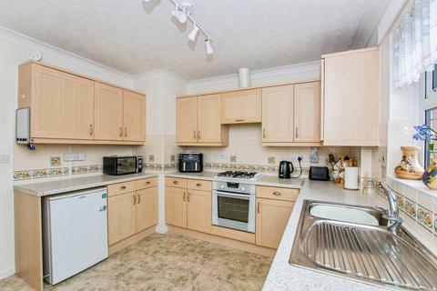 2 bedroom detached bungalow for sale, Munday Way, Leverington, Wisbech