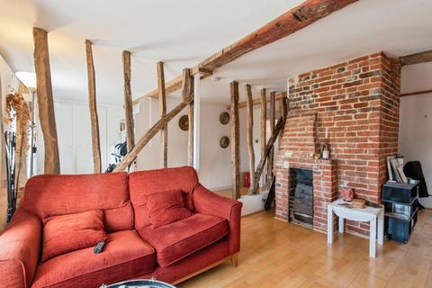 3 bedroom flat for sale, Market Place, Hitchin, Hertfordshire, SG5