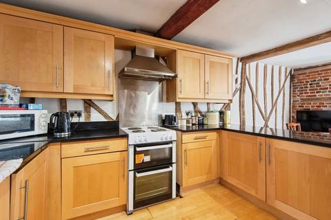 3 bedroom flat for sale, Market Place, Hitchin, Hertfordshire, SG5