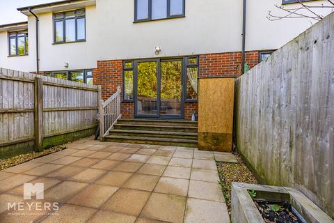 2 bedroom terraced house for sale, 286 Lymington Road, Christchurch, BH23 5